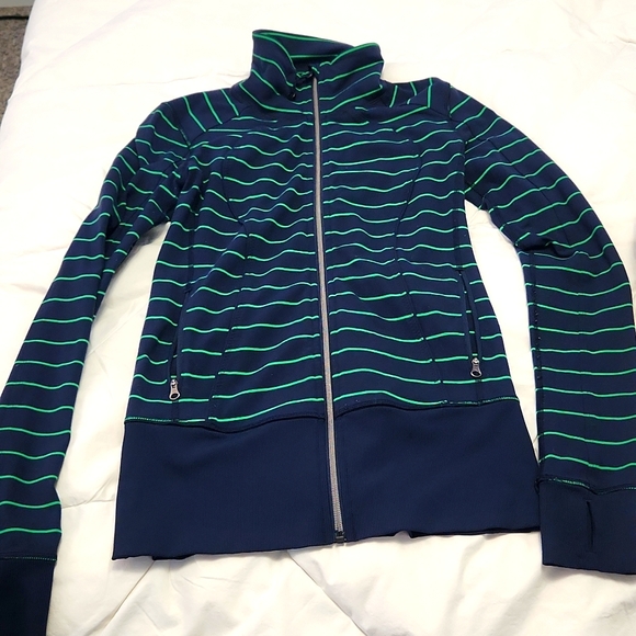 Lululemon Nice Asana jacket size 6 - Picture 1 of 6